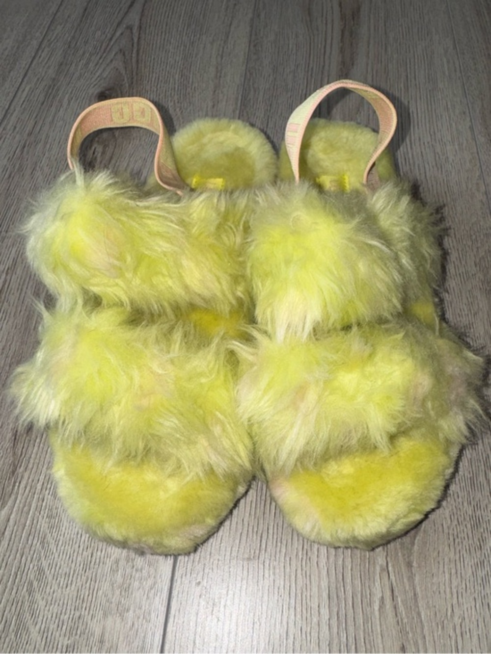 Ugg Australia yellow white oh yeah fluff slippers sandals shoes